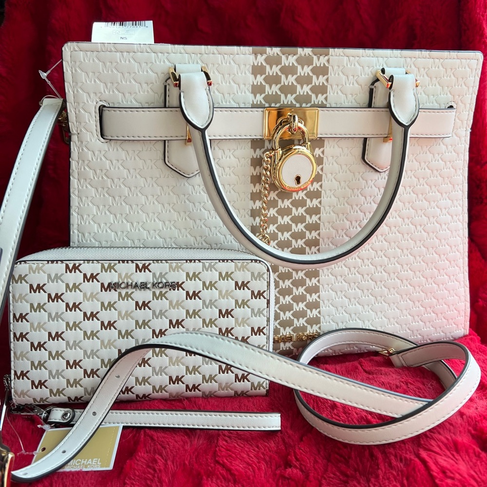 Micheal Kors Hamilton with matching wallet